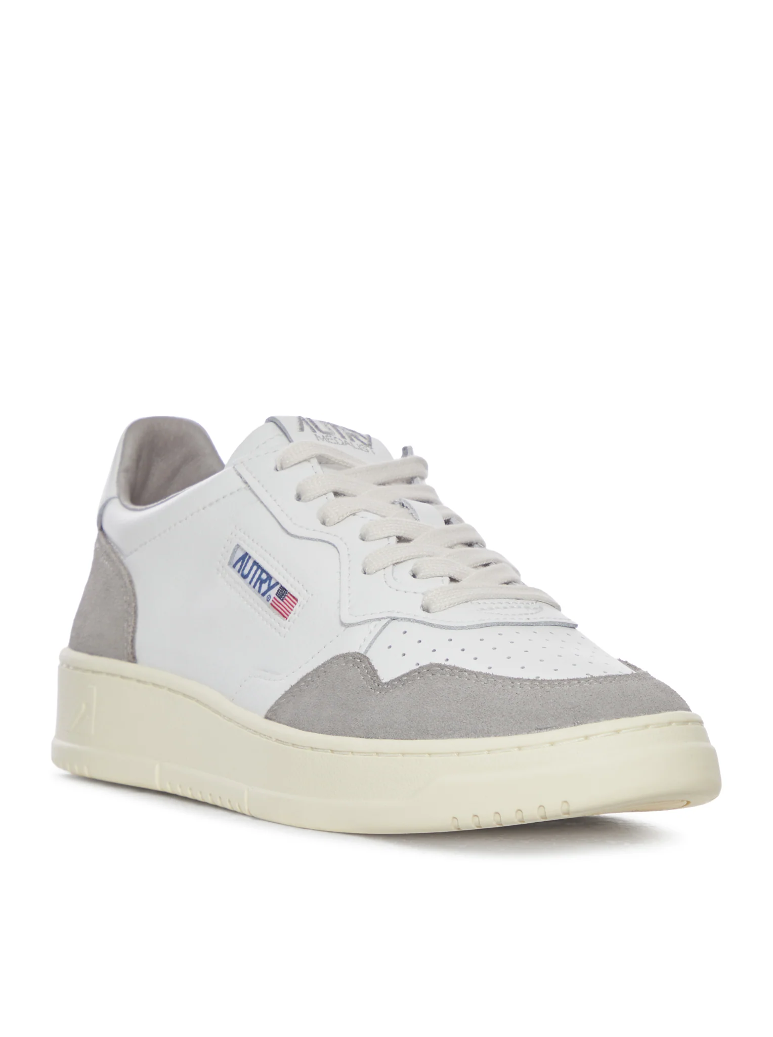 MEDIALIST LOW SNEAKERS IN VAPOR LEATHER - Image 2