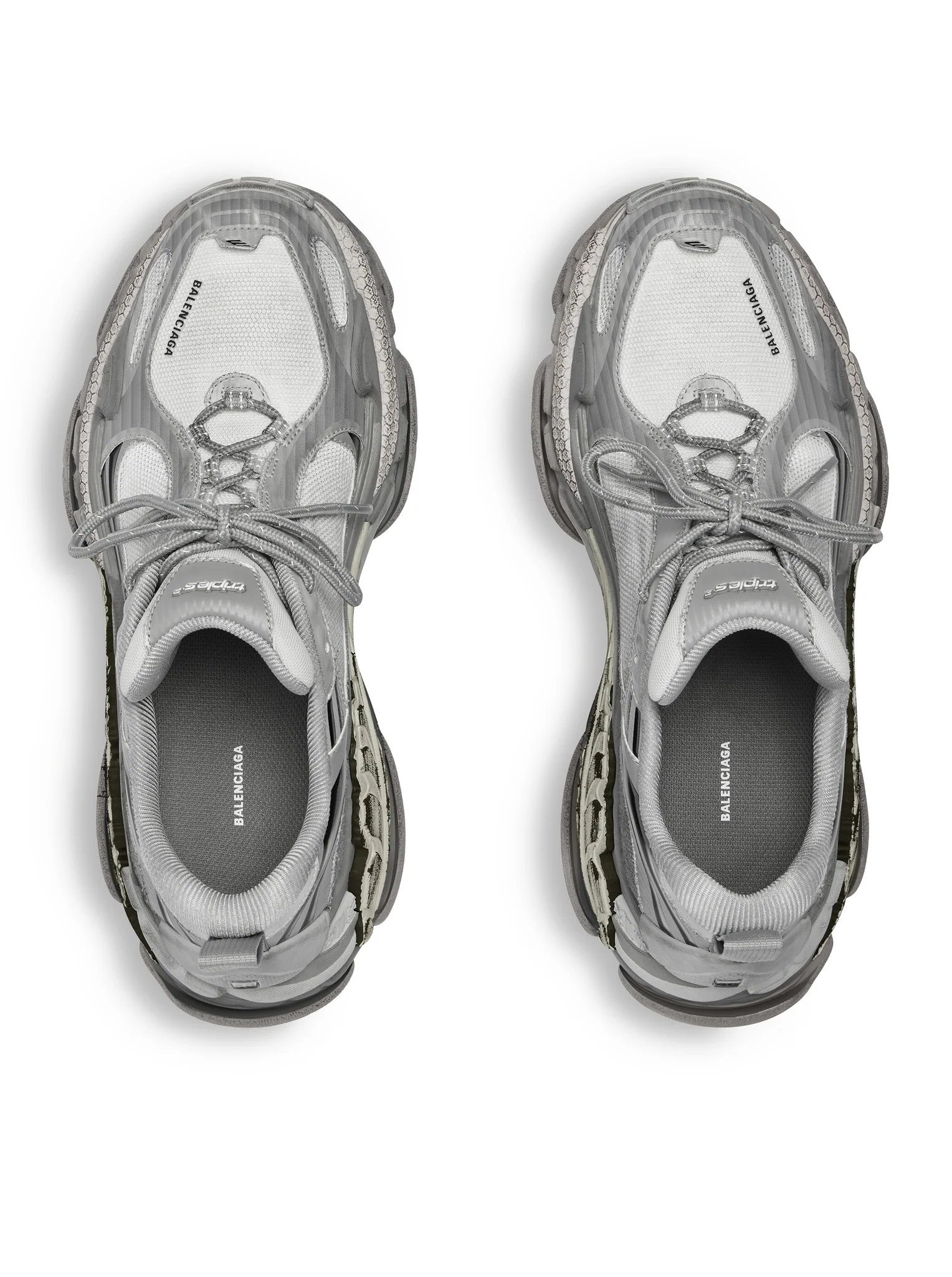 TRIPLE S SNEAKER IN GREY - Image 6