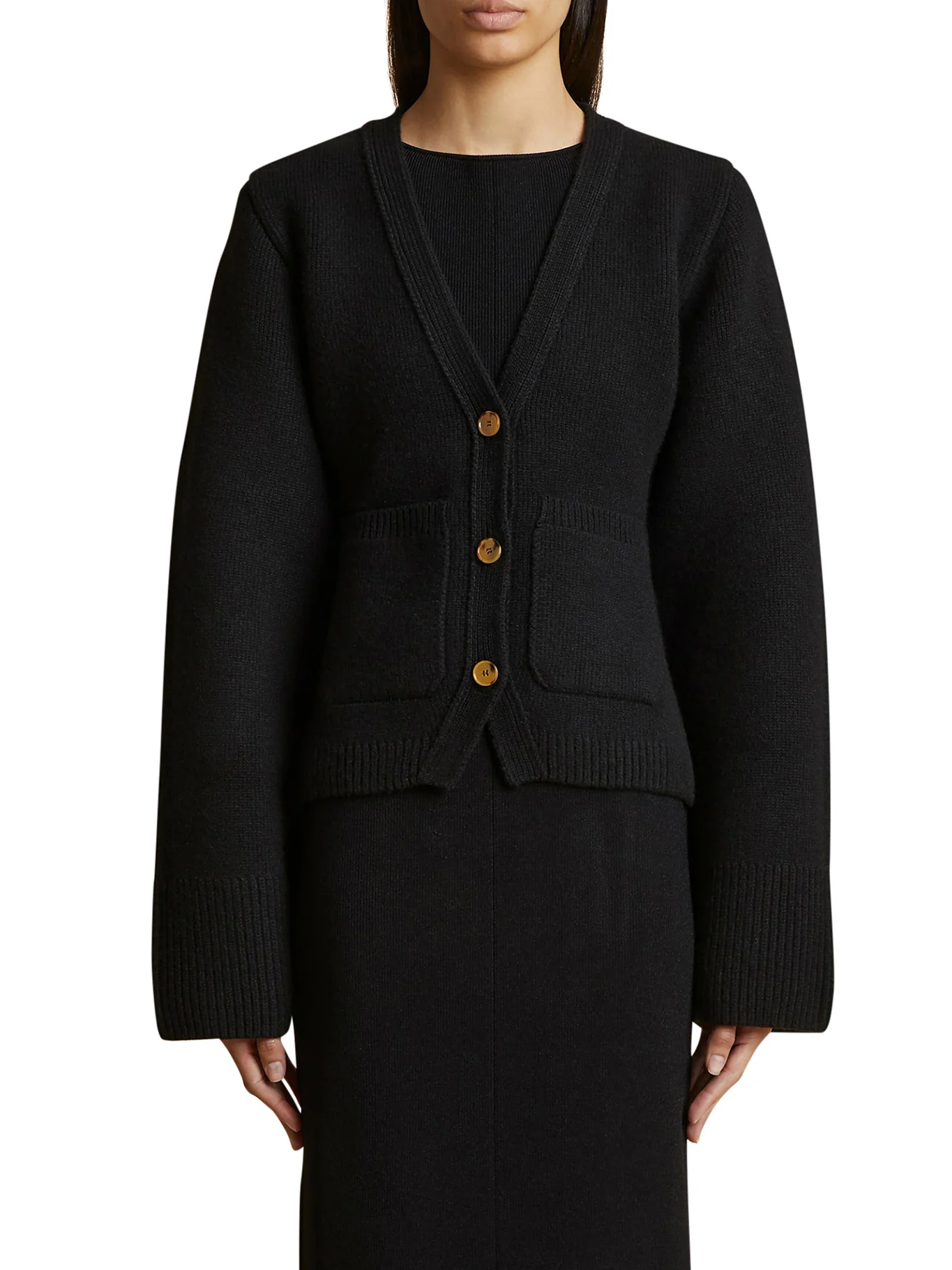 THE SCARLET CARDIGAN - Image 3