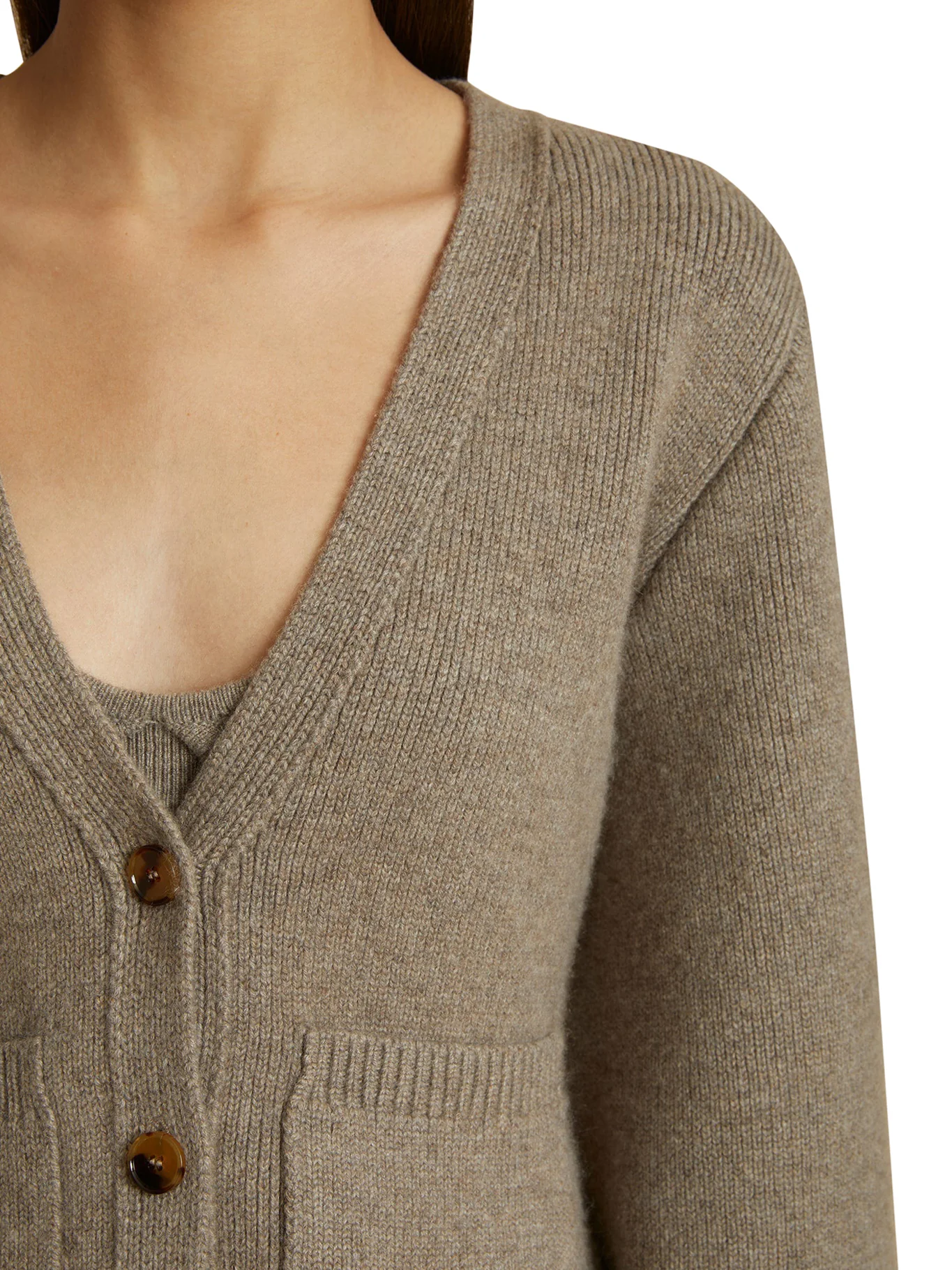 THE SCARLET CARDIGAN - Image 5