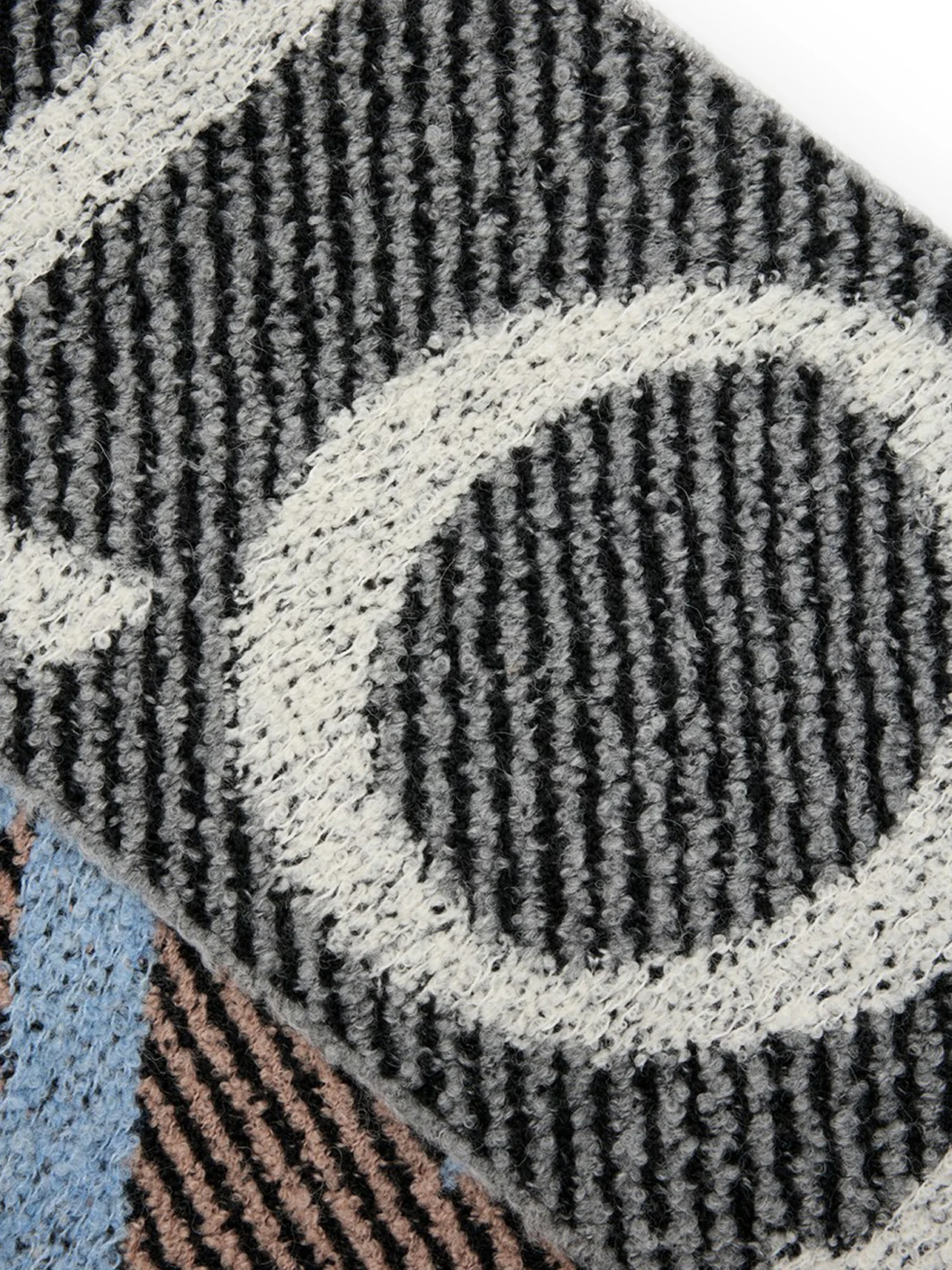 WOOL AND ALPACA BLEND SCARF - Image 3