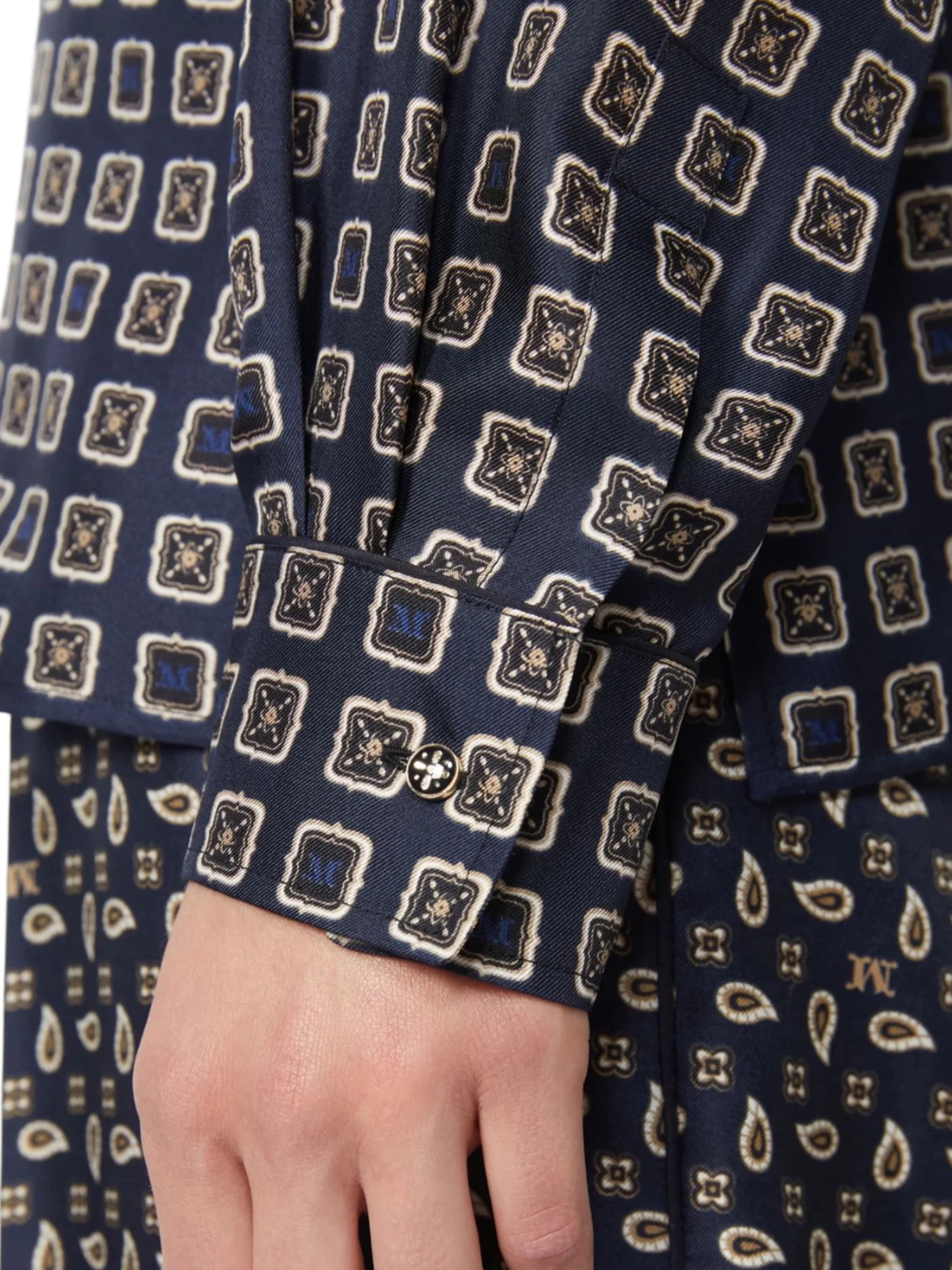 SEMI-FITTED PRINTED SILK SHIRT - Image 5