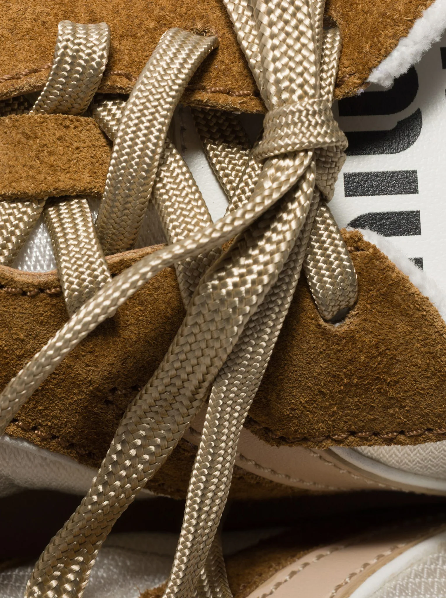 GYMNASIUM SNEAKERS IN TECHNICAL FABRIC AND SUEDE - Image 5