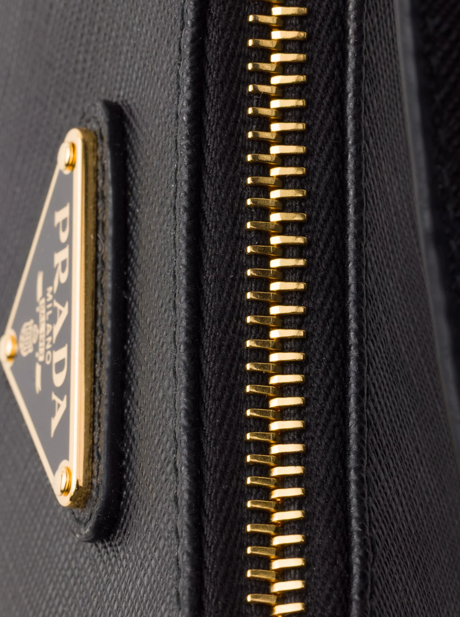 PRADA RE-EDITION 2005 MINI BAG IN SAFFIANO - Image 5