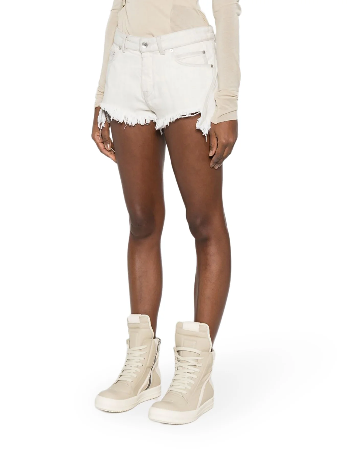 DENIM SHORTS WITH BIAS CUTOFFS - Image 3