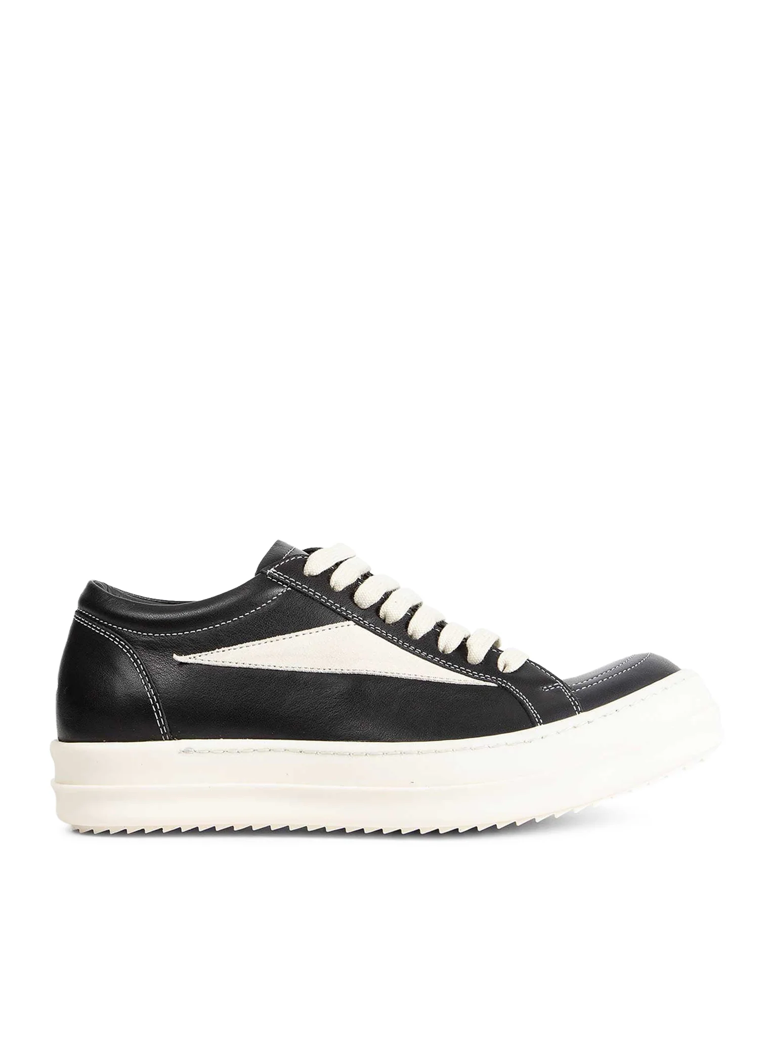 VINTAGE SNEAKERS