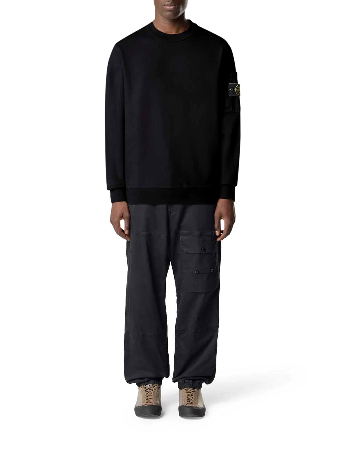 REGULAR FIT CREW NECK SWEATSHIRT WITH SEASONAL POCKET - Image 2