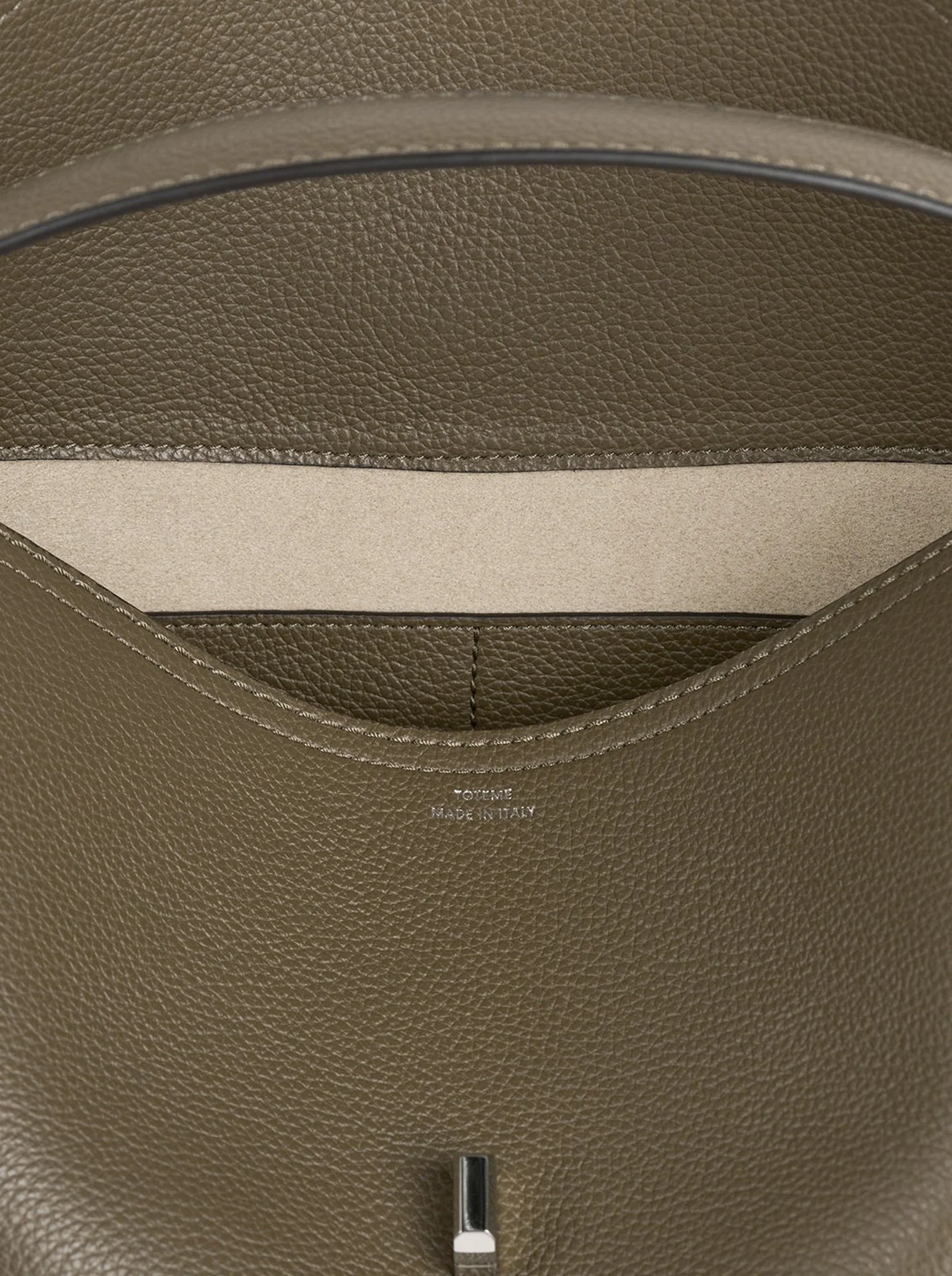 T-LOCK HANDBAG IN GRAINED LEATHER - Image 7
